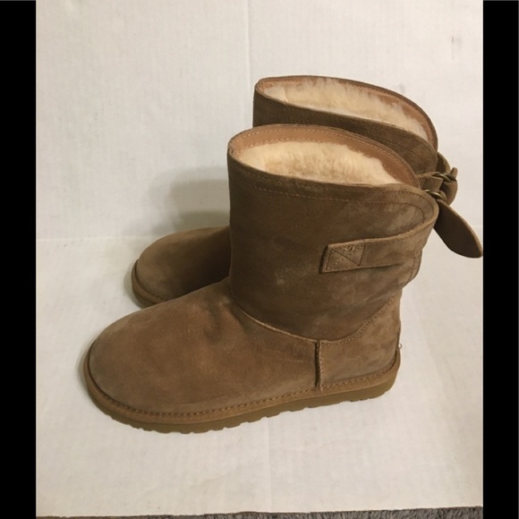 NEW UGG  Boots - Picture 4 of 16